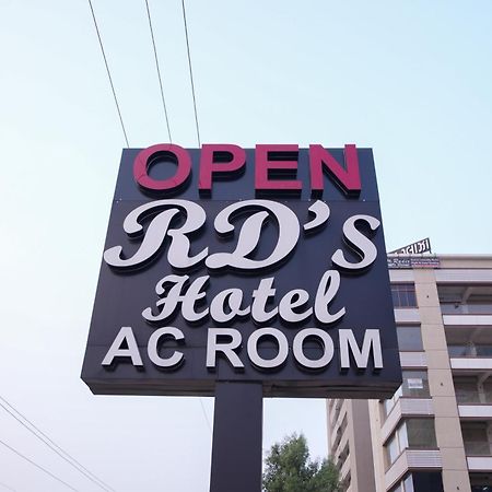 Rds Hotel Ahmedabad Luaran gambar