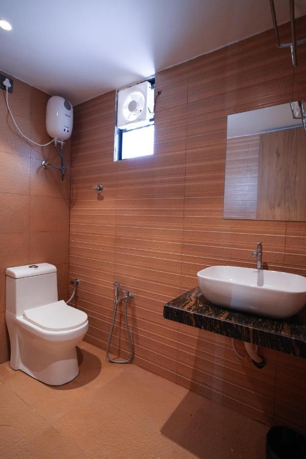 Rds Hotel Ahmedabad Luaran gambar