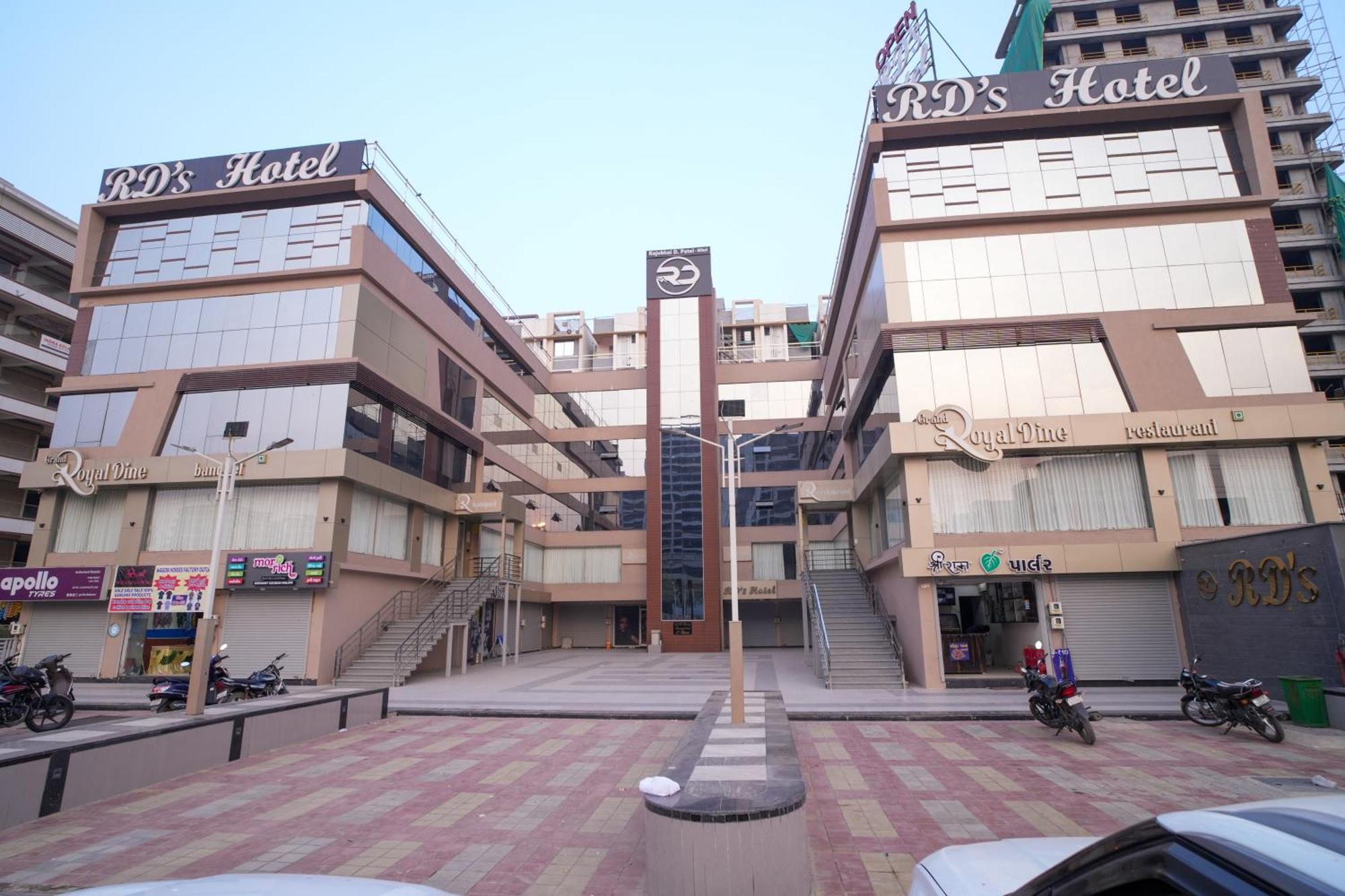 Rds Hotel Ahmedabad Luaran gambar