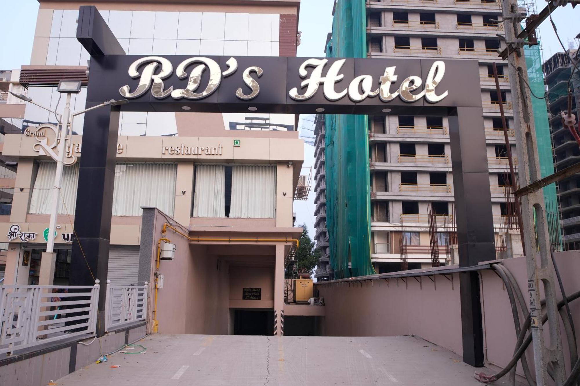 Rds Hotel Ahmedabad Luaran gambar